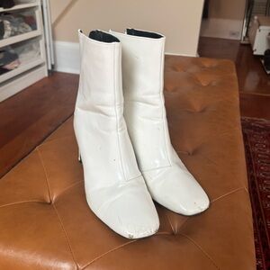 Boohoo White Heeled Boots with Chunky Block Heel